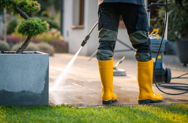 Why Choose Our Certified Pressure Washing Experts for Your Project Needs in Mineville, NY?